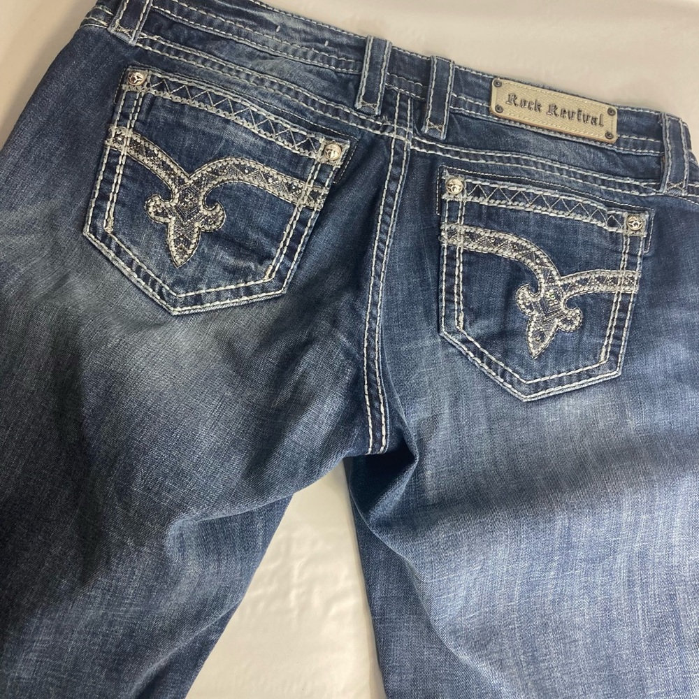 Rock revival Brand Short Distressed Blue Denim Jewel sherry shorts sz 32